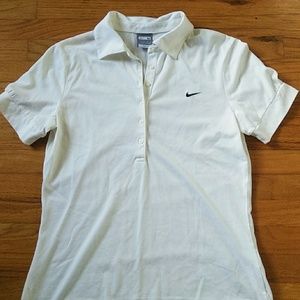 Nike fit dry womens size medium